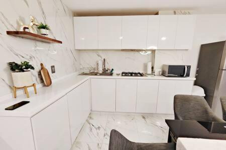 Rivera Maiahome-Hermoso Apt En Polanco Cerca Antara - 2Br 2Bt เม็กซิโกซิตี้ ภายนอก รูปภาพ